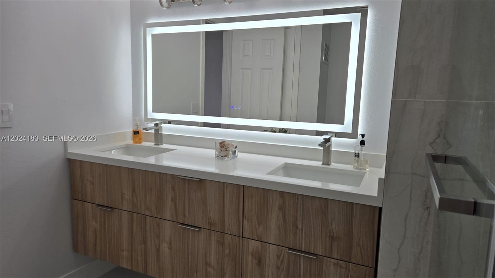 MARQUESA CONDO - Residential