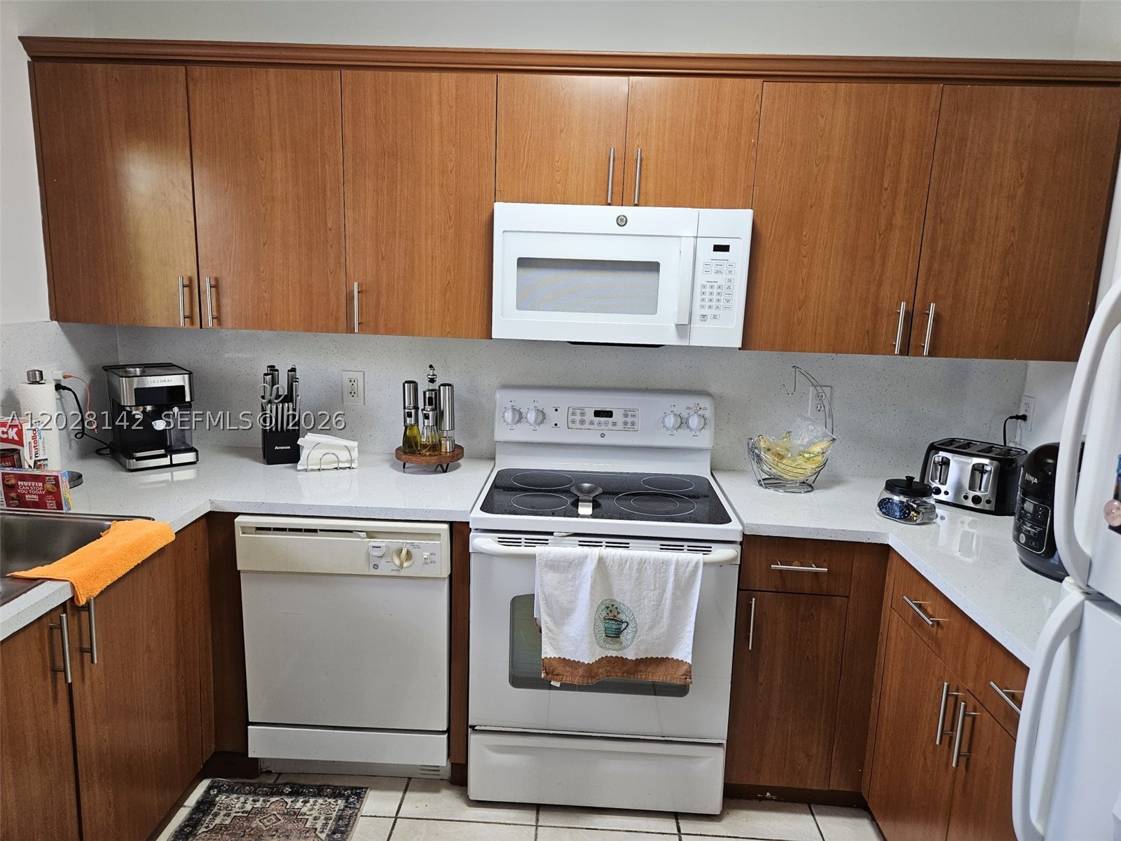 BRISTOL AT KENDALL CONDO - Residential Lease