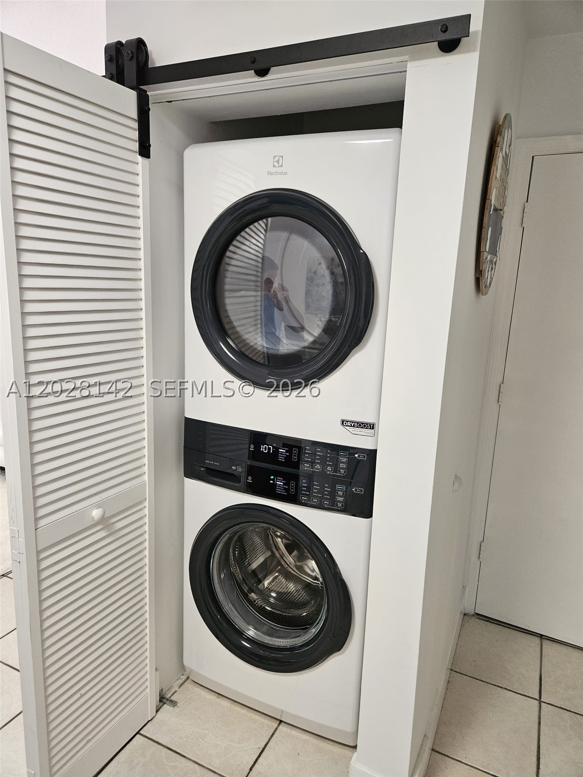 BRISTOL AT KENDALL CONDO - Residential Lease