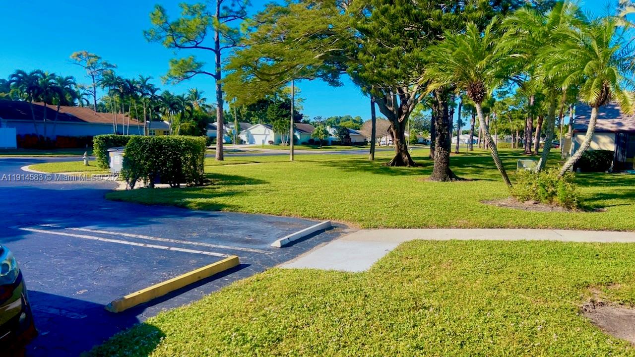PALM CLUB VILLAGE I CONDO - Residential
