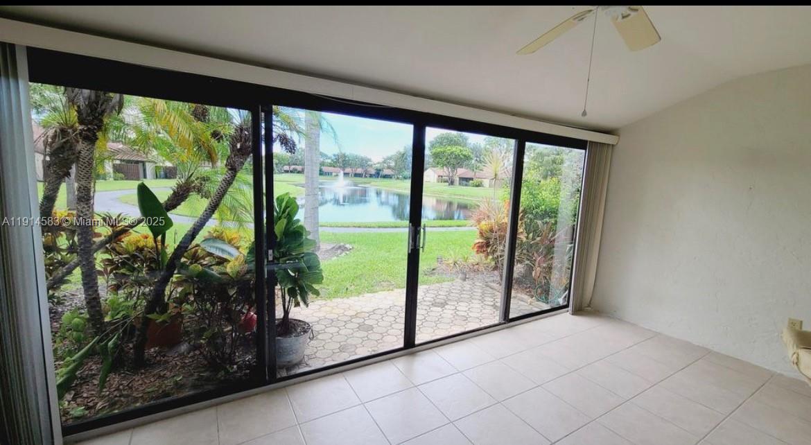 Shortsale Bank approves for $253.000 amount listed Welcome all offers. Beautiful 2/2, new kitchen, lake view.Short Sale Note: We are actively seeking offers. Short Sale is not yet approved and subject to lender approval based on executed contract