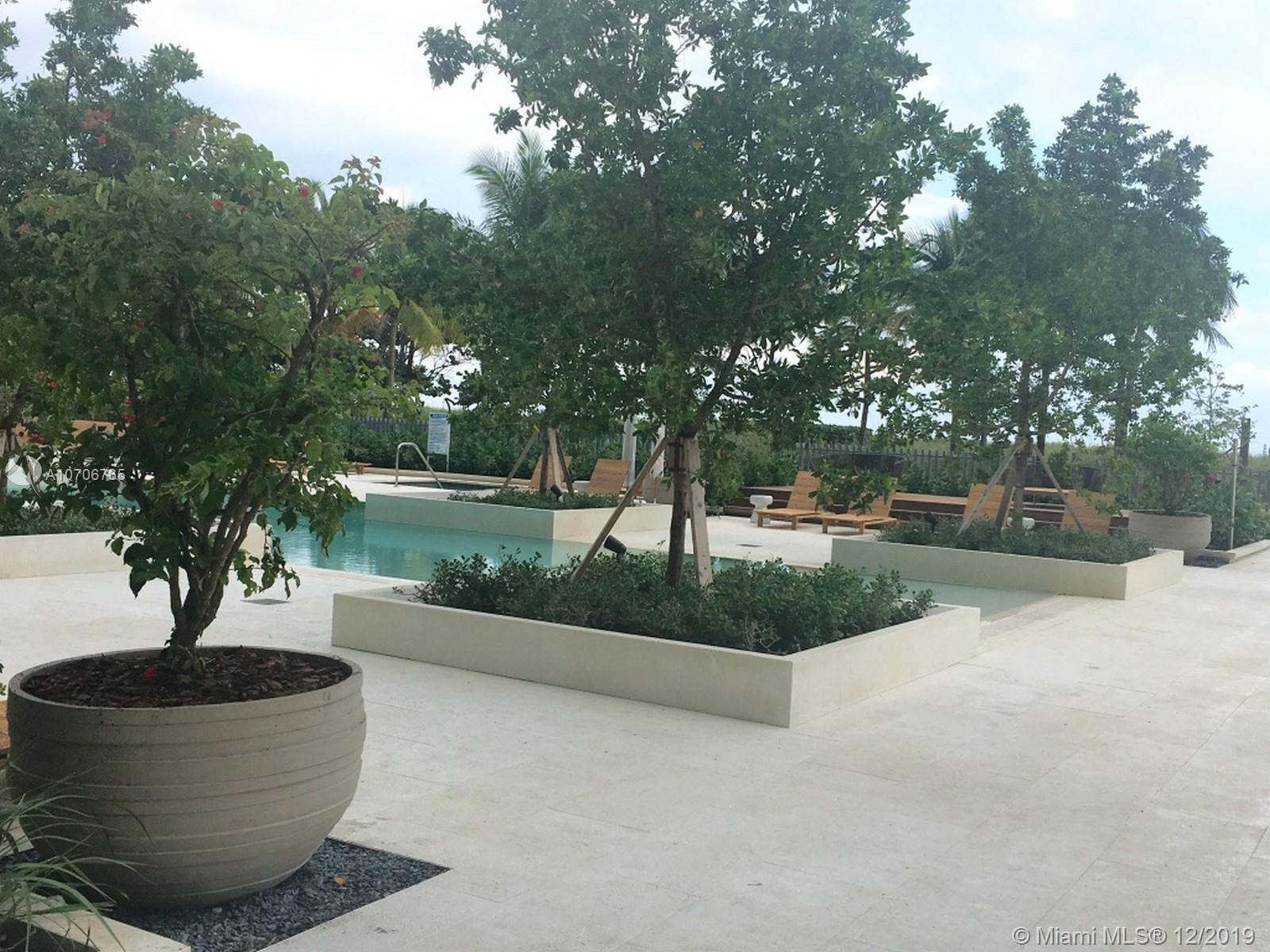 OCEANA BAL HARBOUR CONDO - Residential
