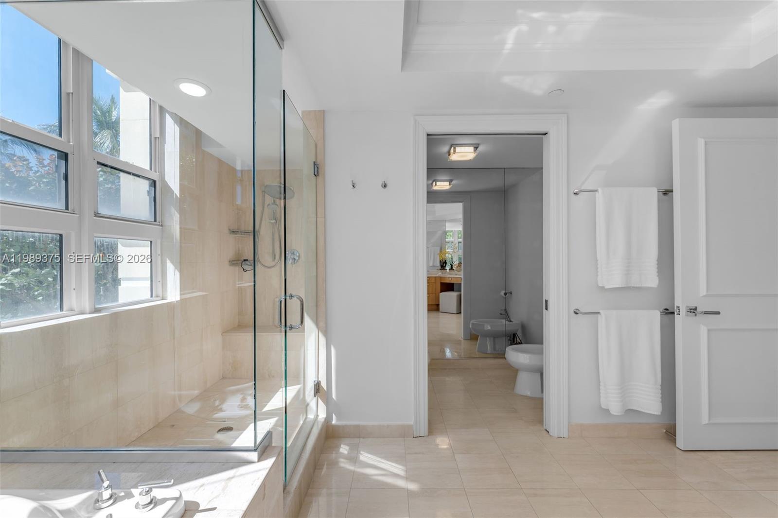 GRAND BAY TOWER CONDO - Residential