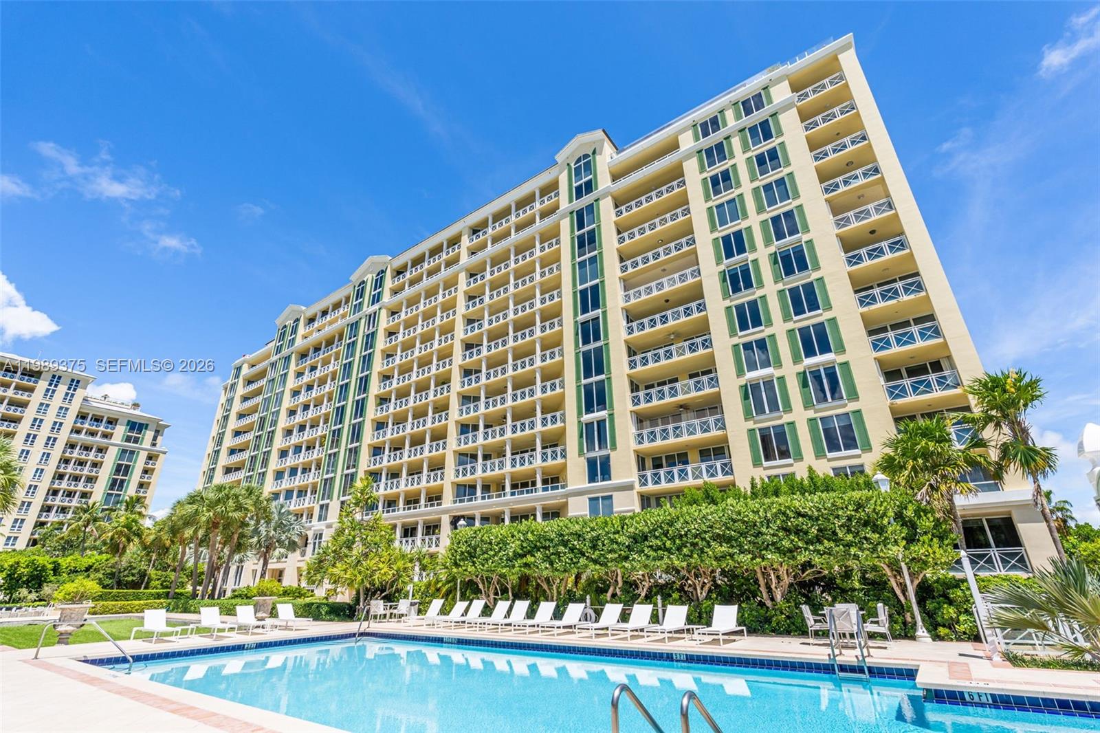 GRAND BAY TOWER CONDO - Residential