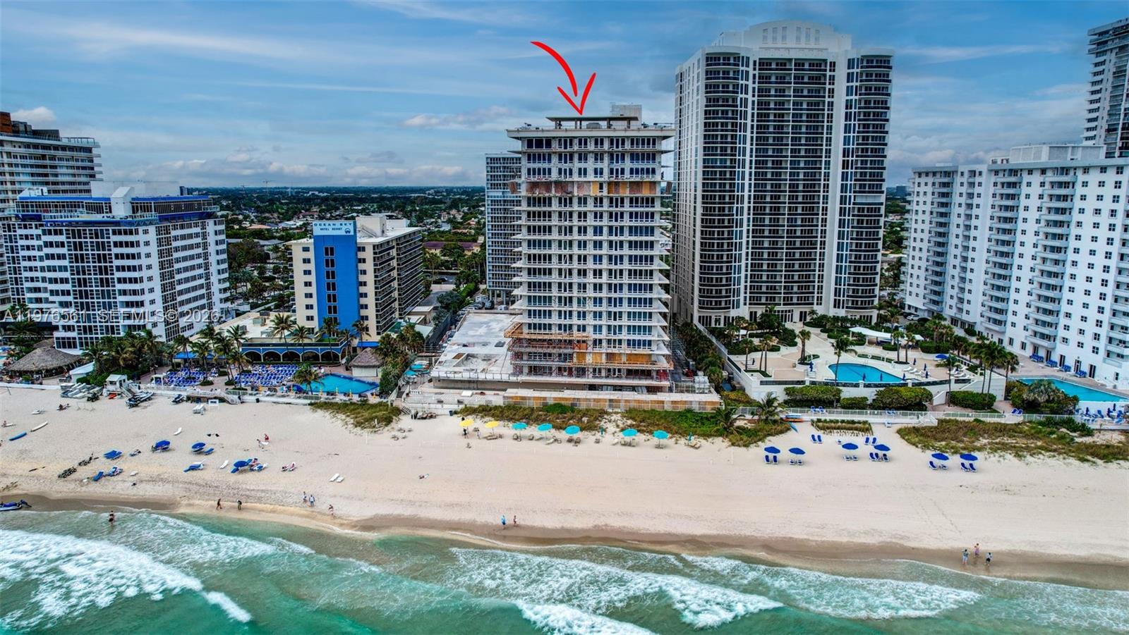 GALLEON CONDO - Residential