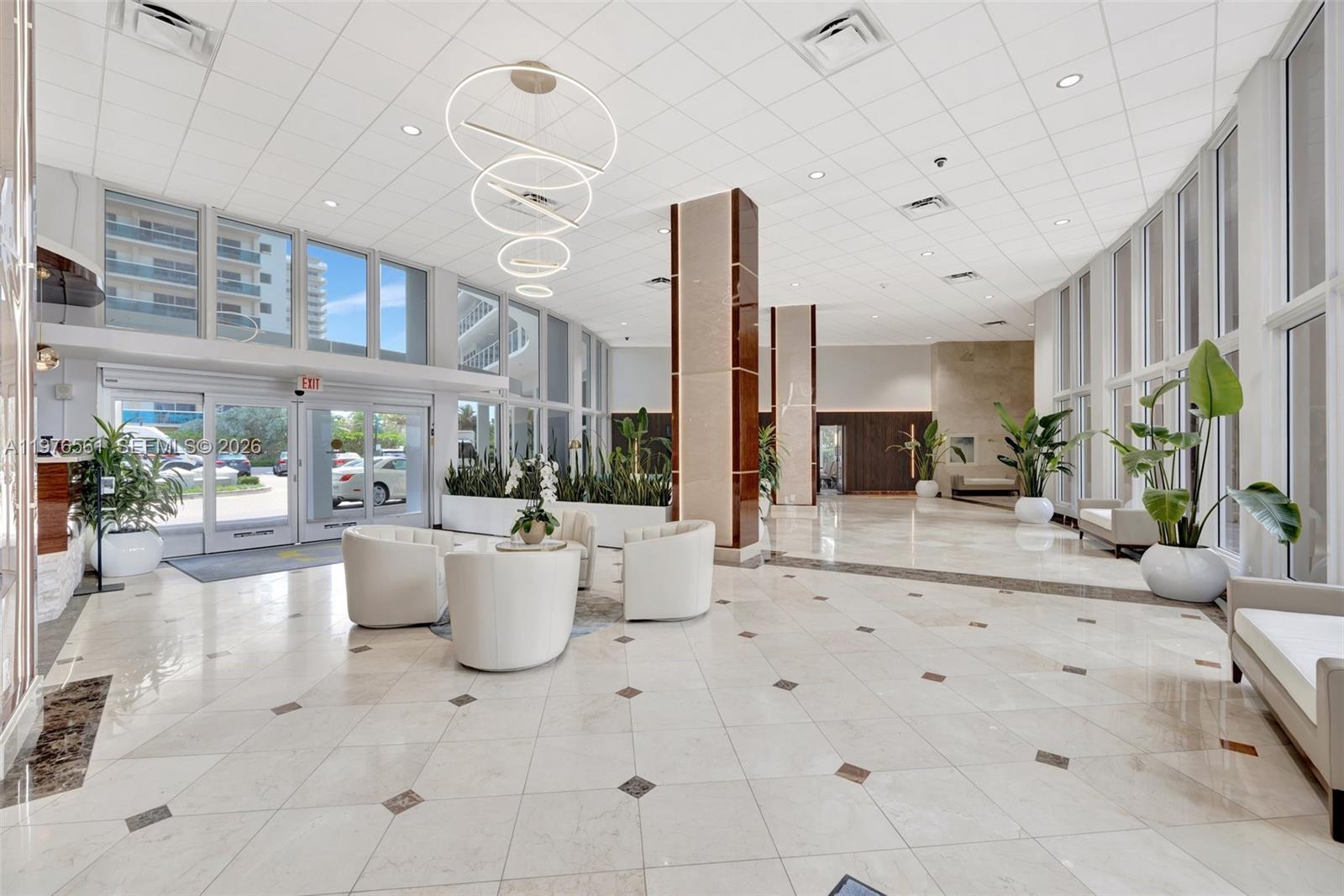 GALLEON CONDO - Residential