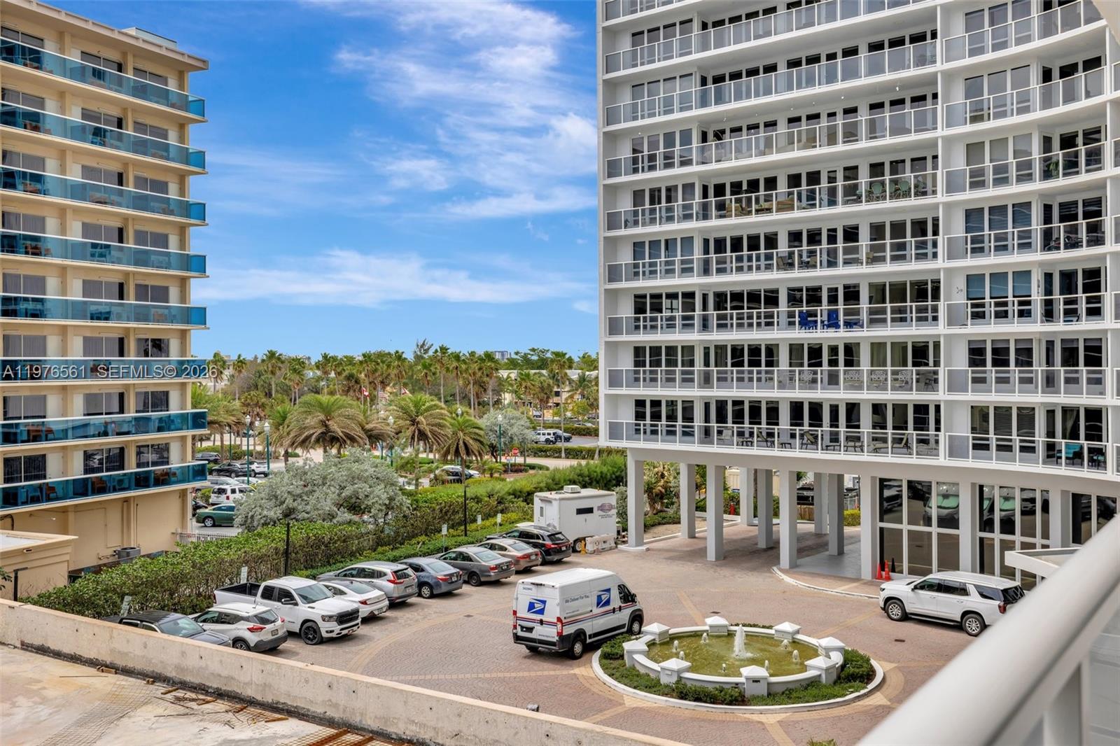 GALLEON CONDO - Residential