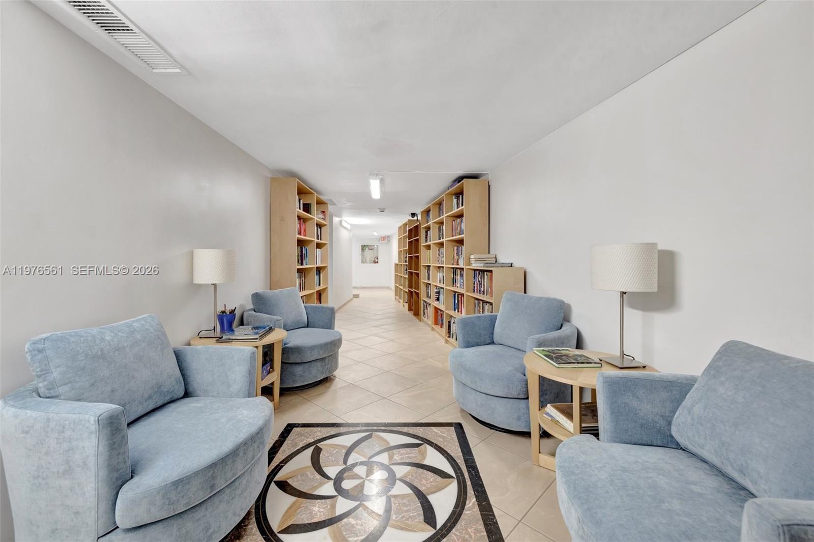 GALLEON CONDO - Residential