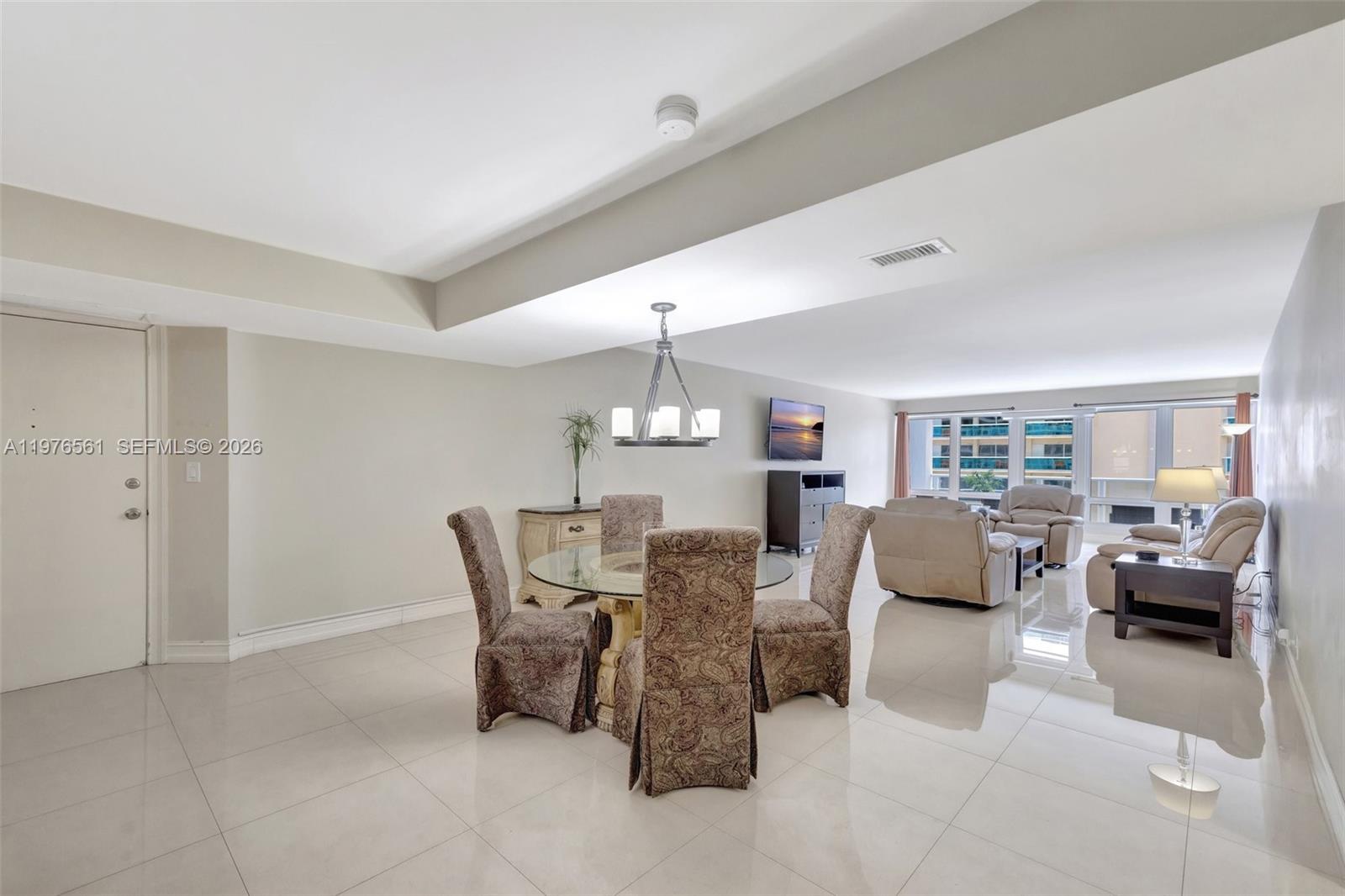 GALLEON CONDO - Residential