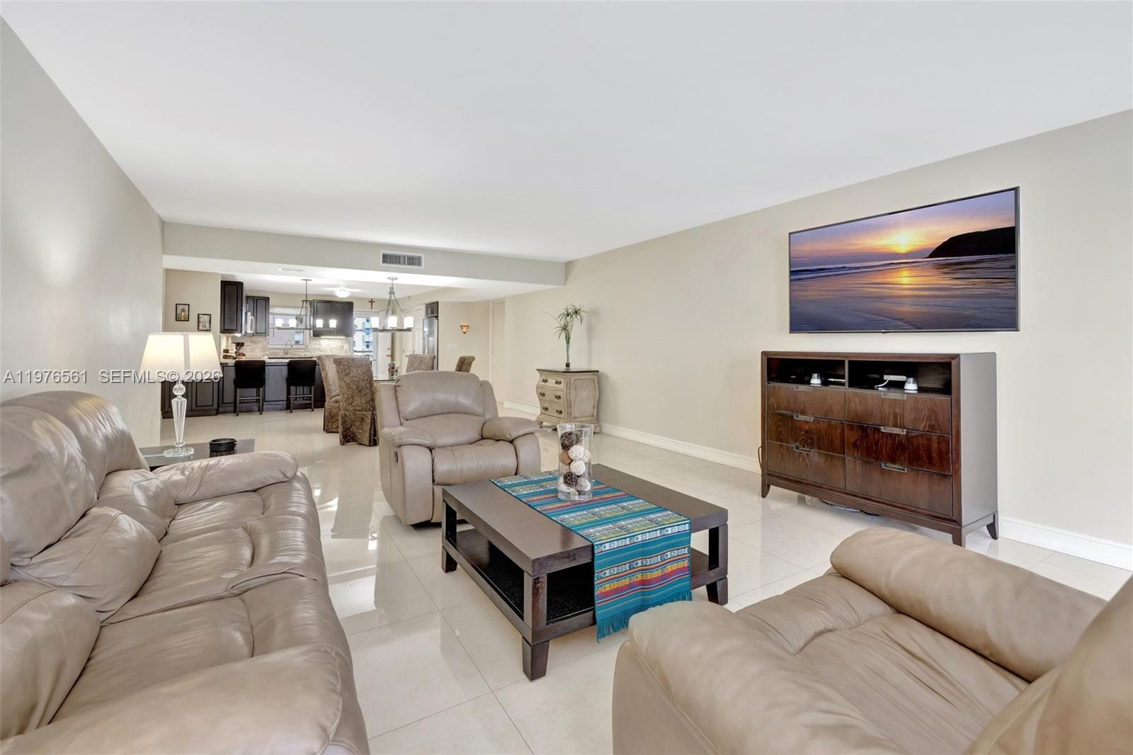 GALLEON CONDO - Residential
