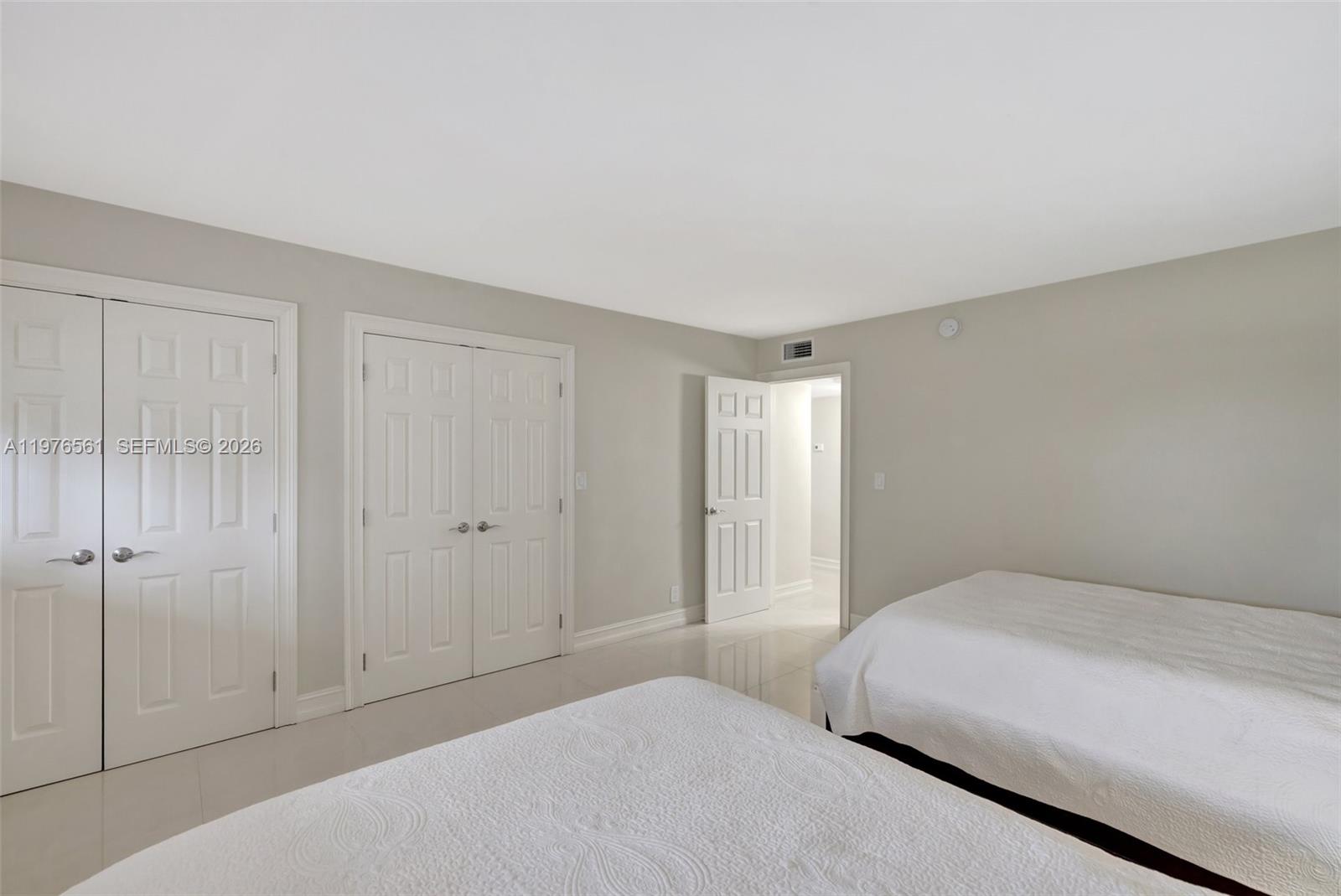 GALLEON CONDO - Residential