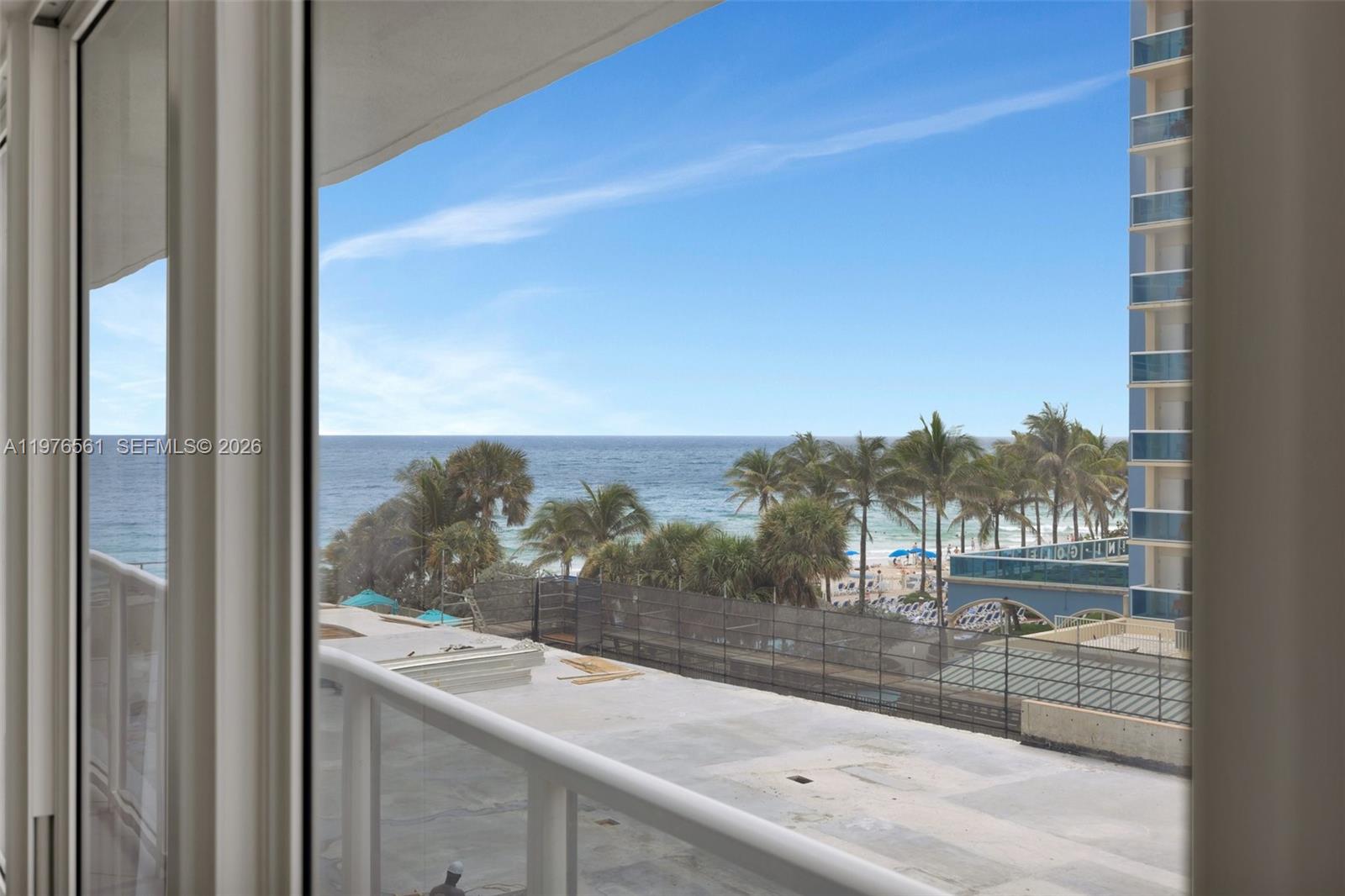 GALLEON CONDO - Residential