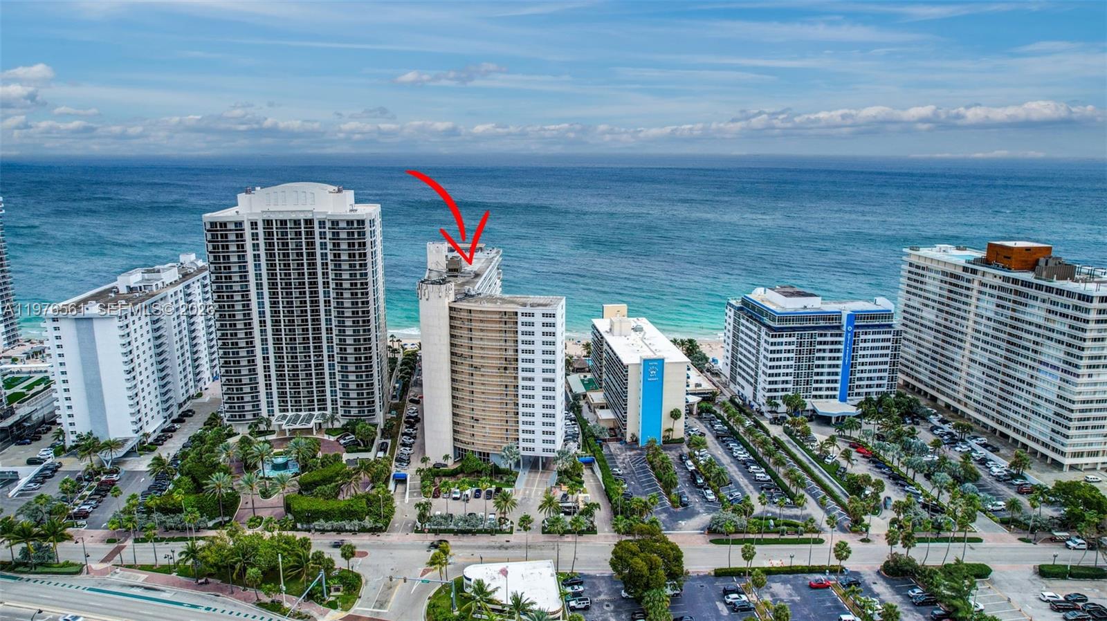 GALLEON CONDO - Residential