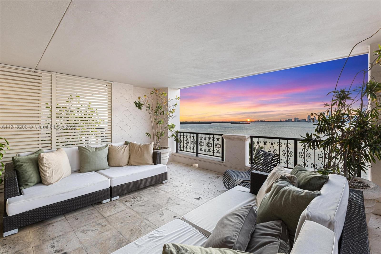 BAYVIEW FISHER ISL CONDO - Residential