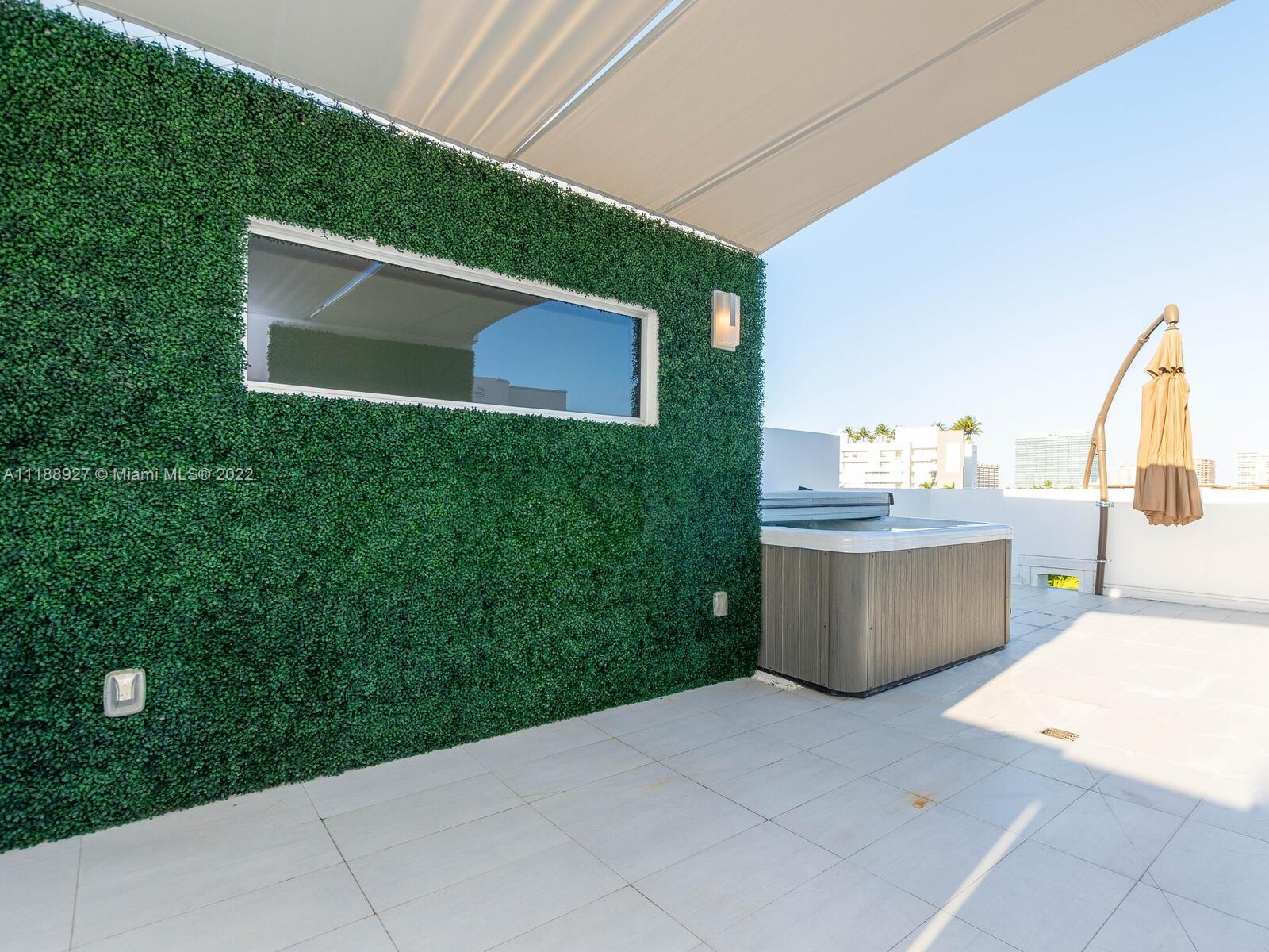 101 BAY HARBOR TOWNHOUSE - Residential Lease