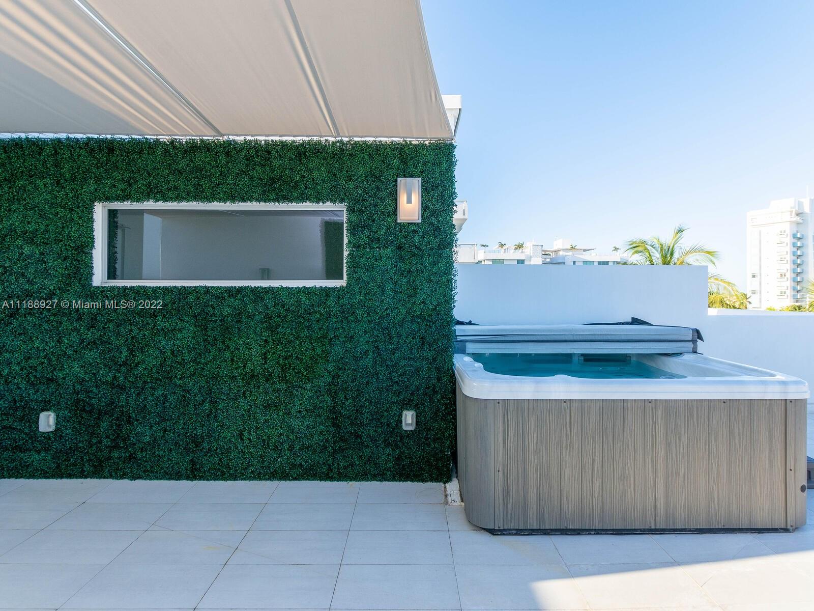 101 BAY HARBOR TOWNHOUSE - Residential Lease
