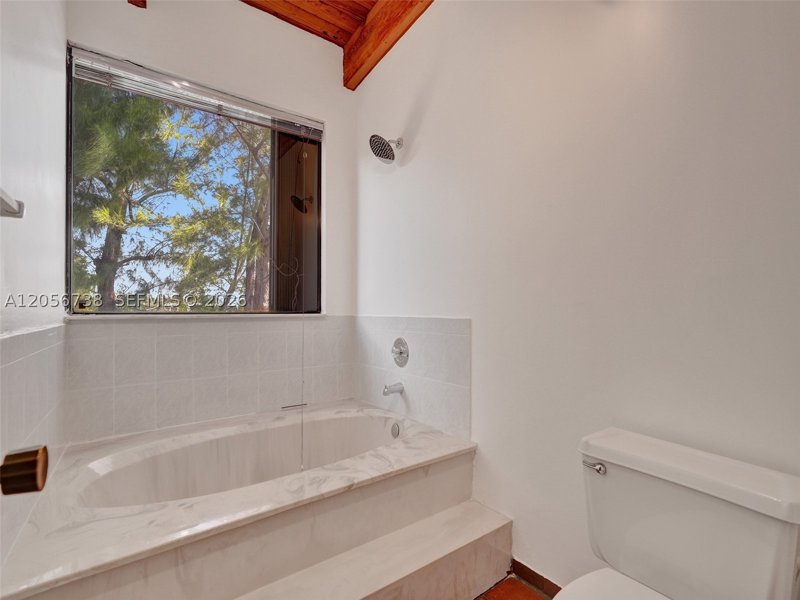 LAKERIDGE SEC 3 - Residential