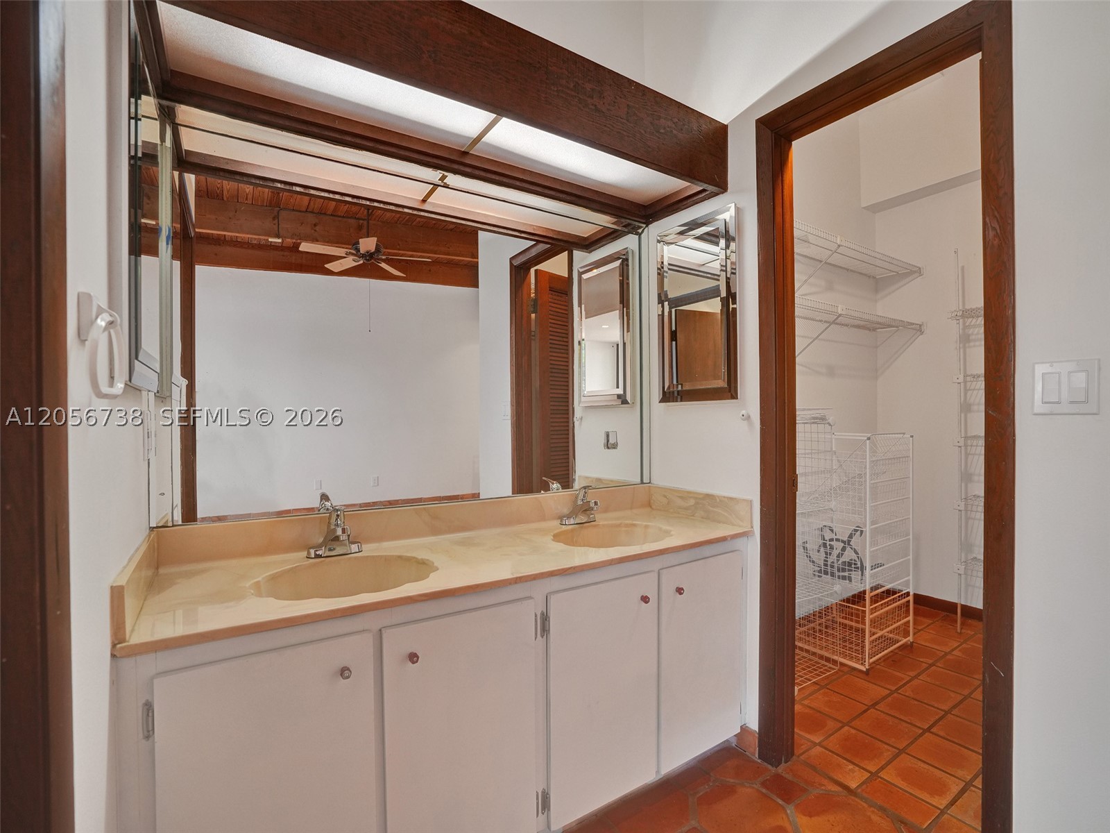 LAKERIDGE SEC 3 - Residential