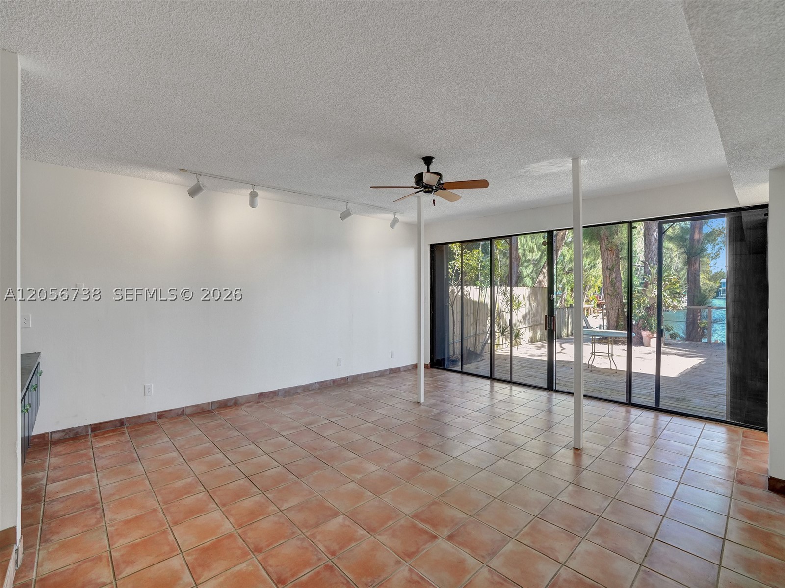 LAKERIDGE SEC 3 - Residential