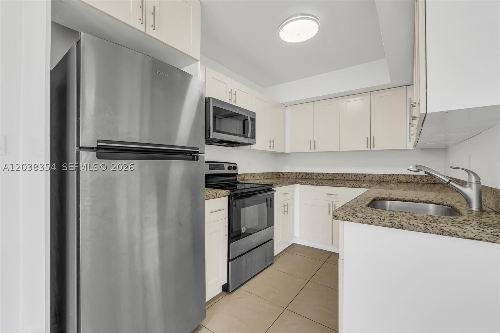 BISCAYNE BEACH CLUB CONDO - Residential