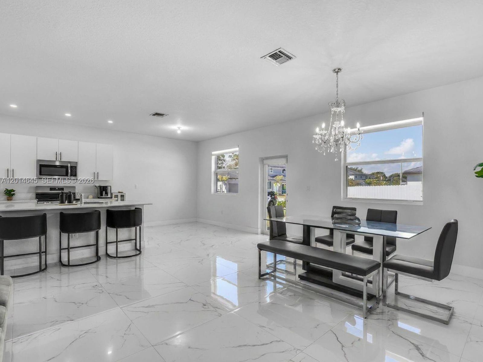 Galiano - Residential