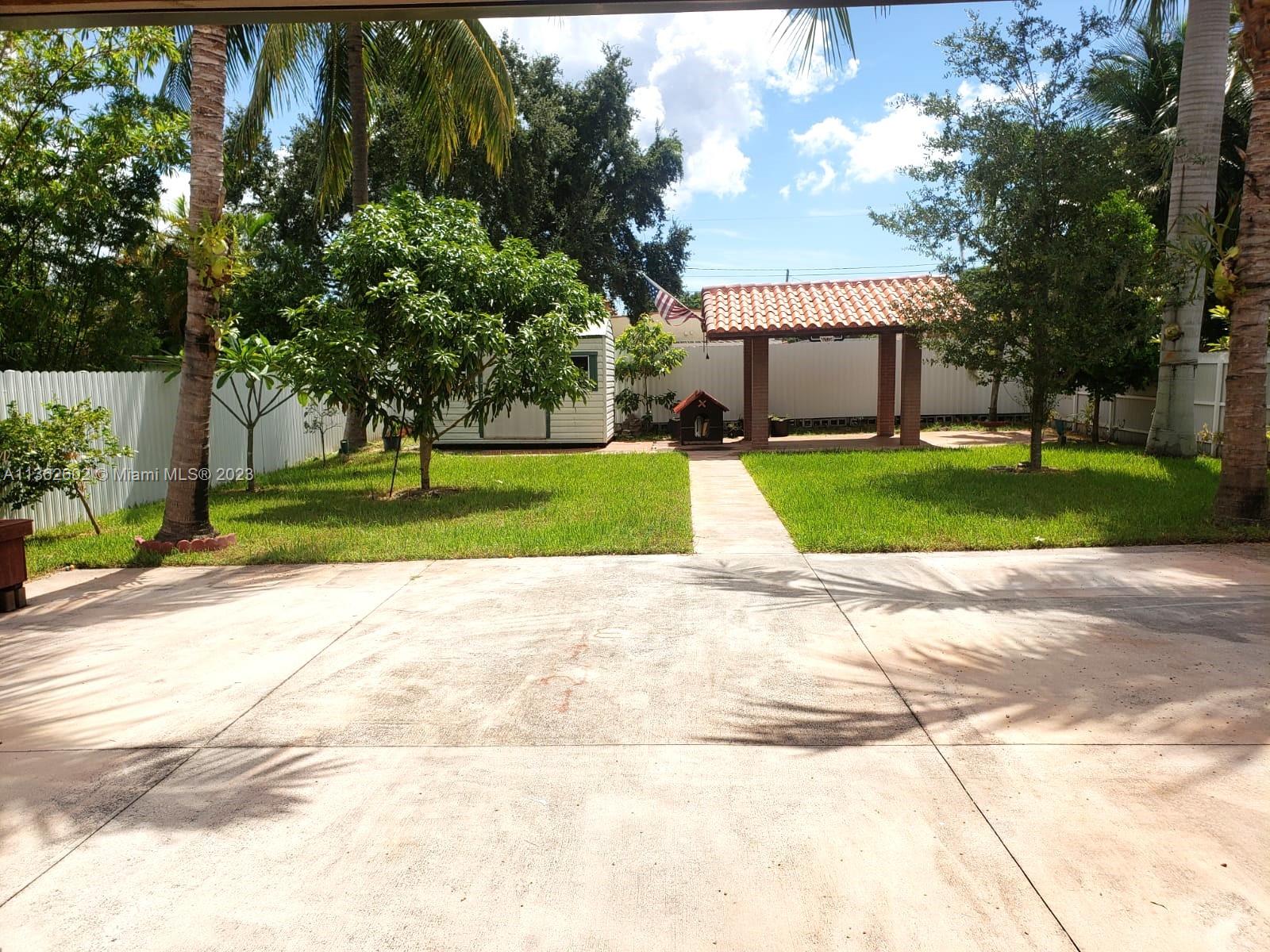 FAIRLAWN - Residential Lease