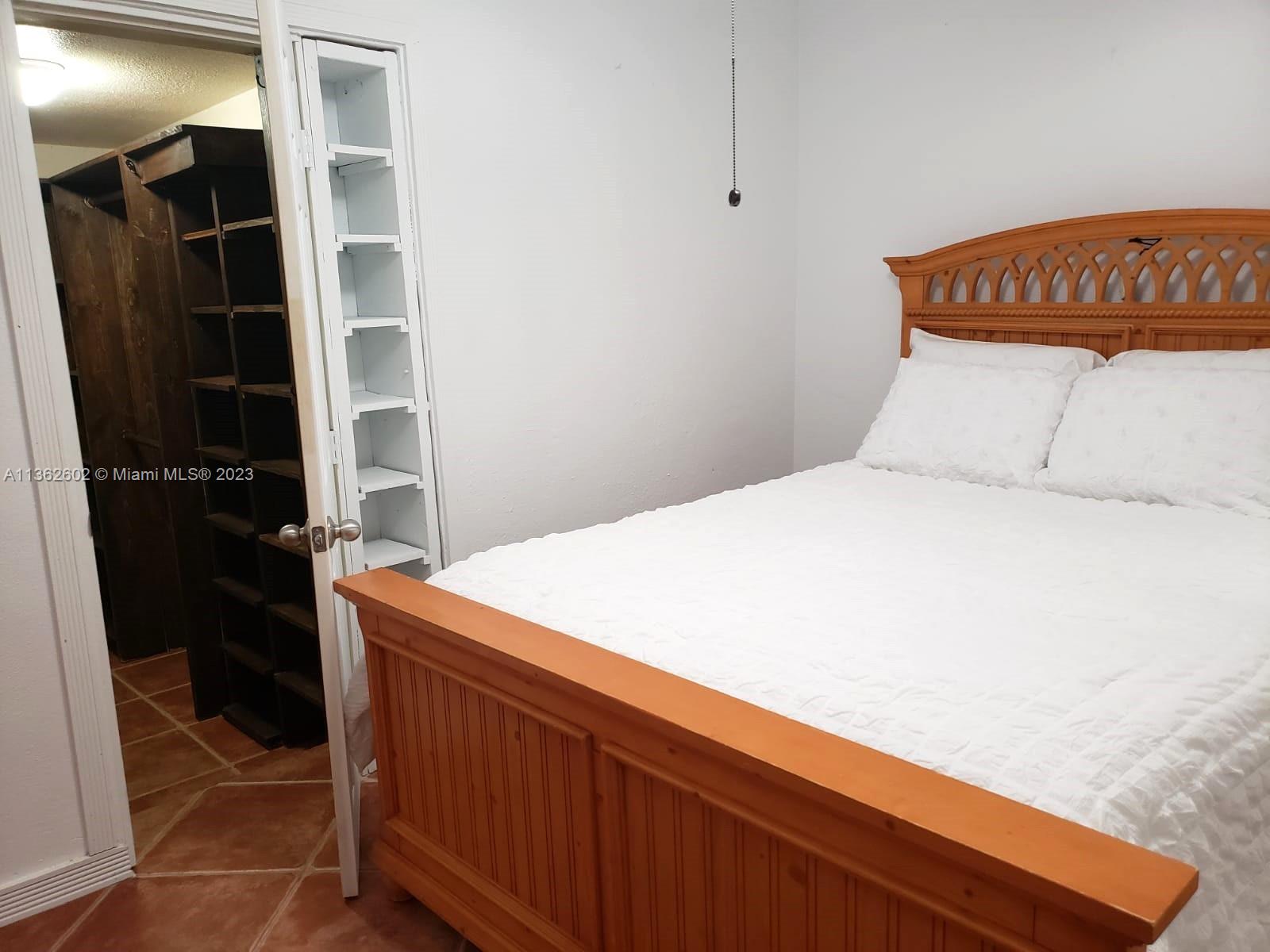 FAIRLAWN - Residential Lease