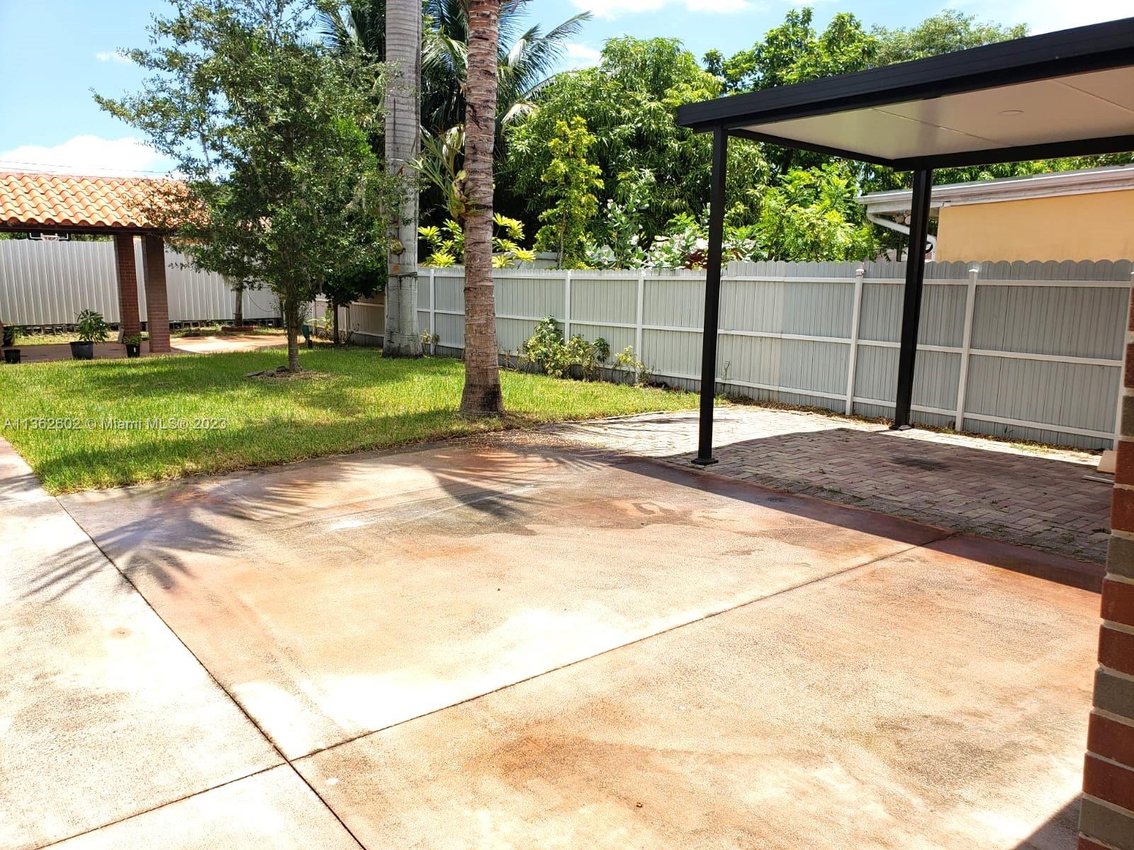 FAIRLAWN - Residential Lease