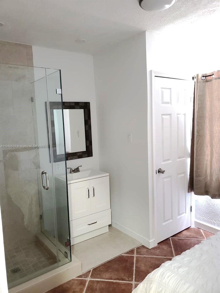 FAIRLAWN - Residential Lease