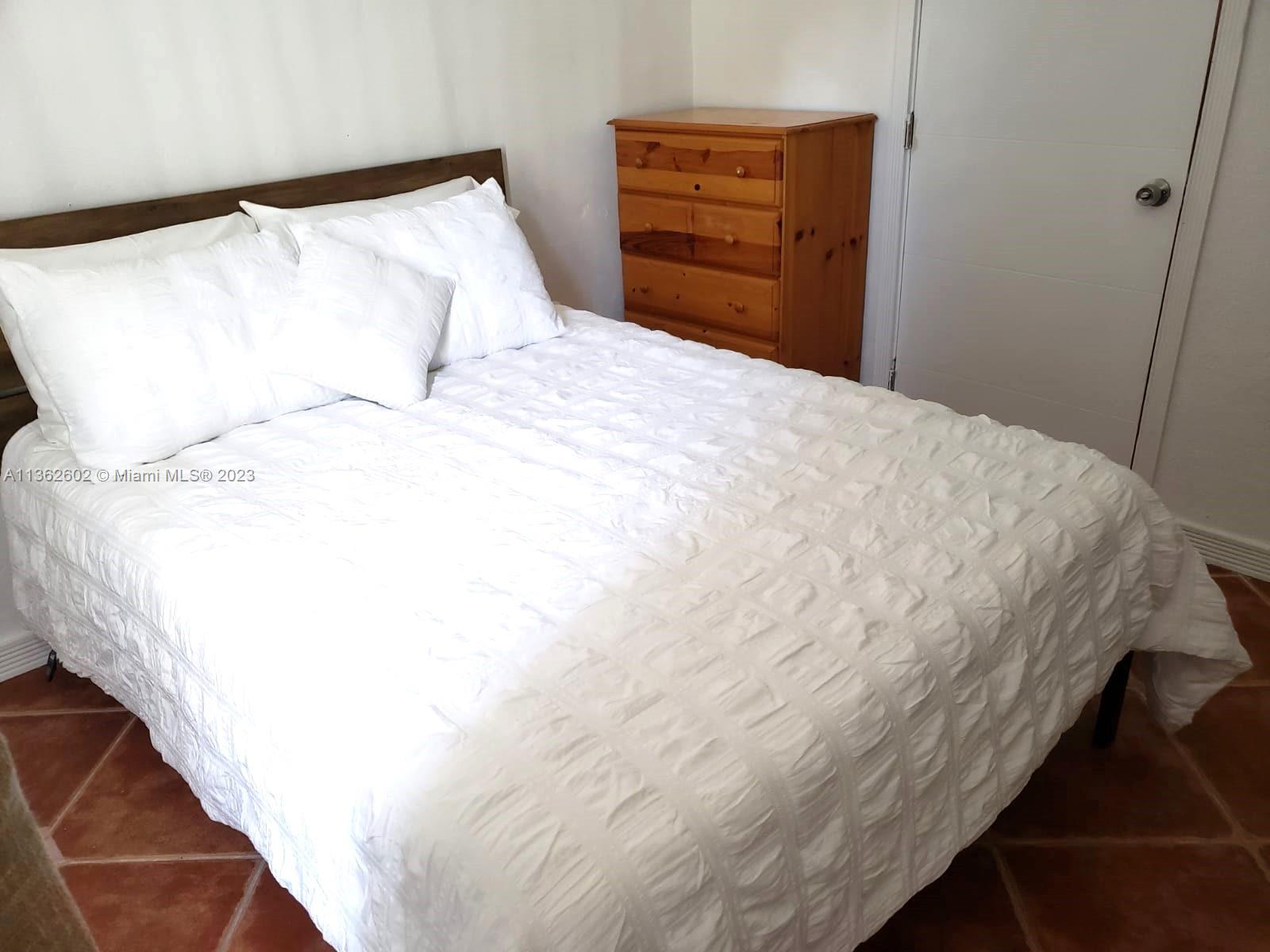 FAIRLAWN - Residential Lease