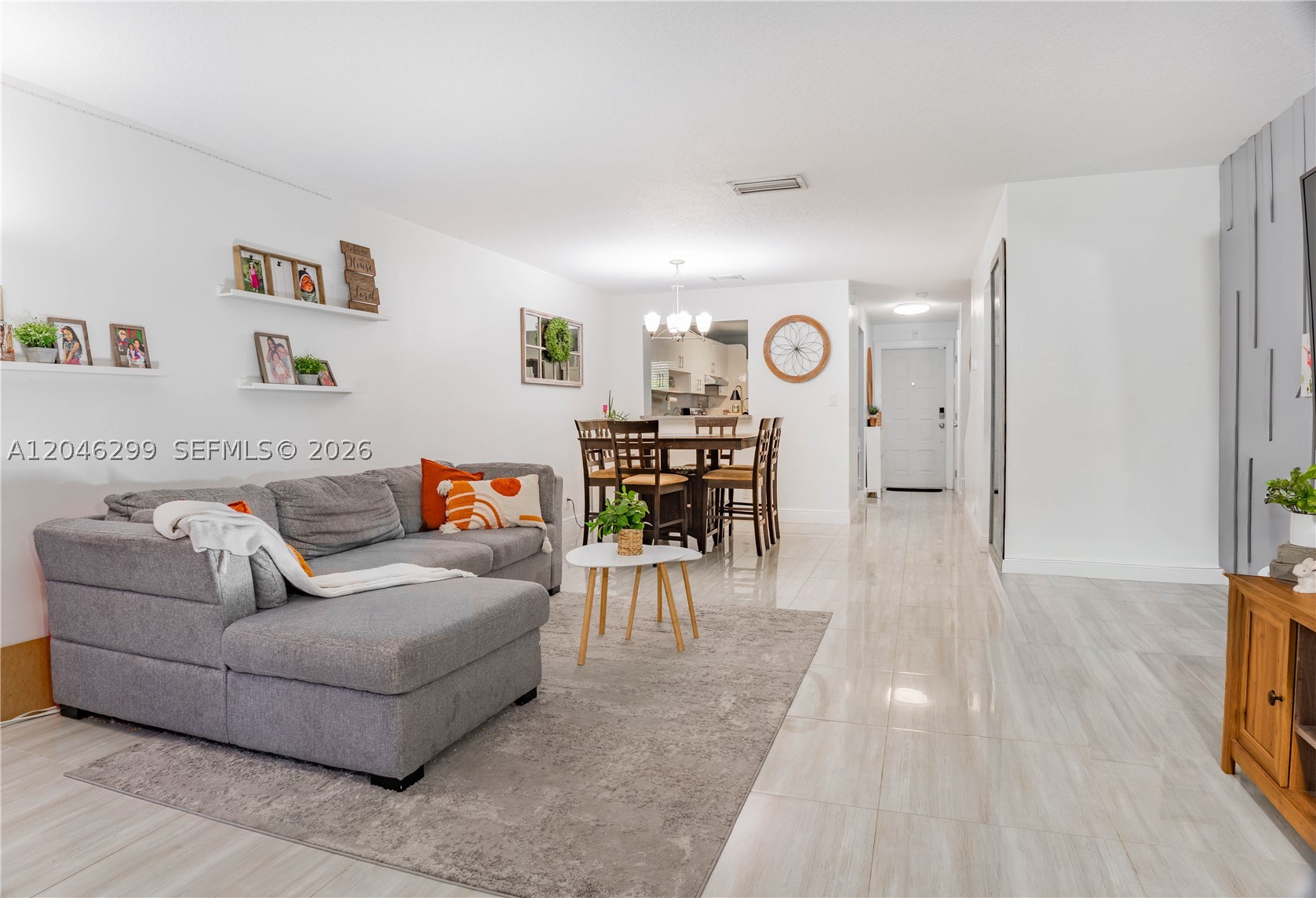 WESTVIEW CONDOMINIUM NO N - Residential