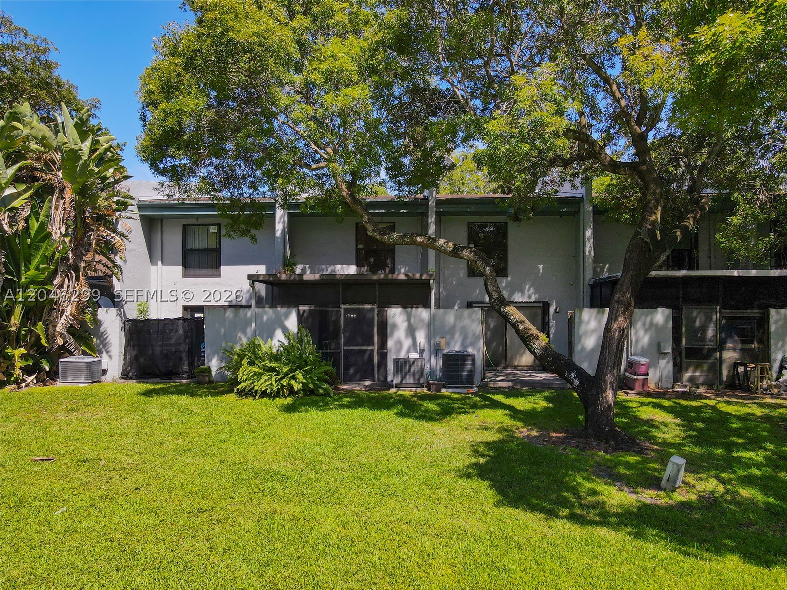 WESTVIEW CONDOMINIUM NO N - Residential