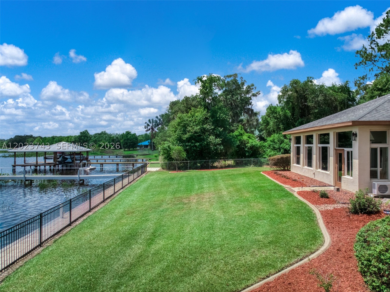 ORANGE BLOSSOM - Residential