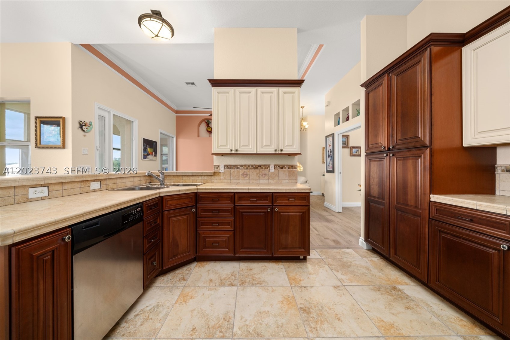 ORANGE BLOSSOM - Residential