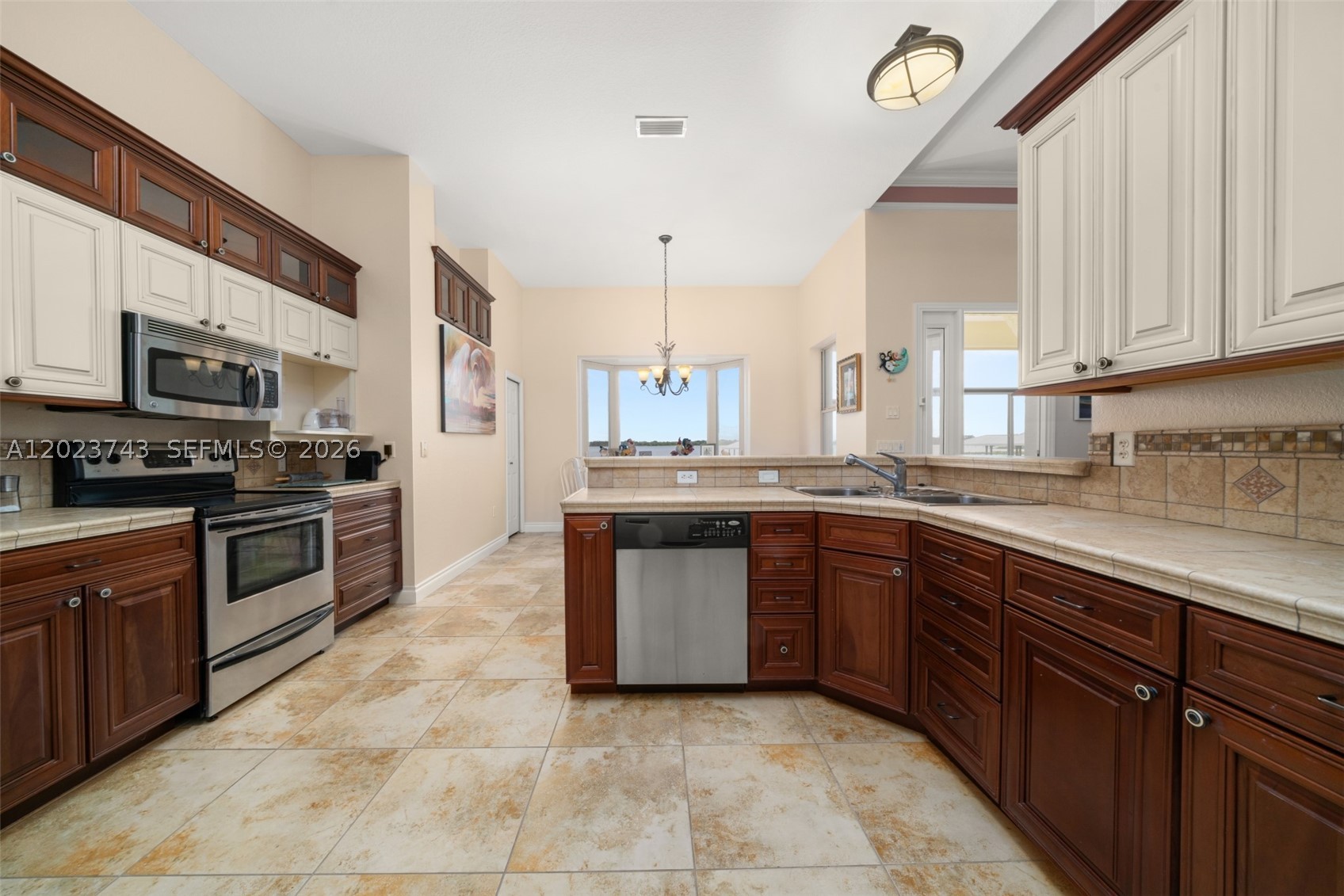 ORANGE BLOSSOM - Residential