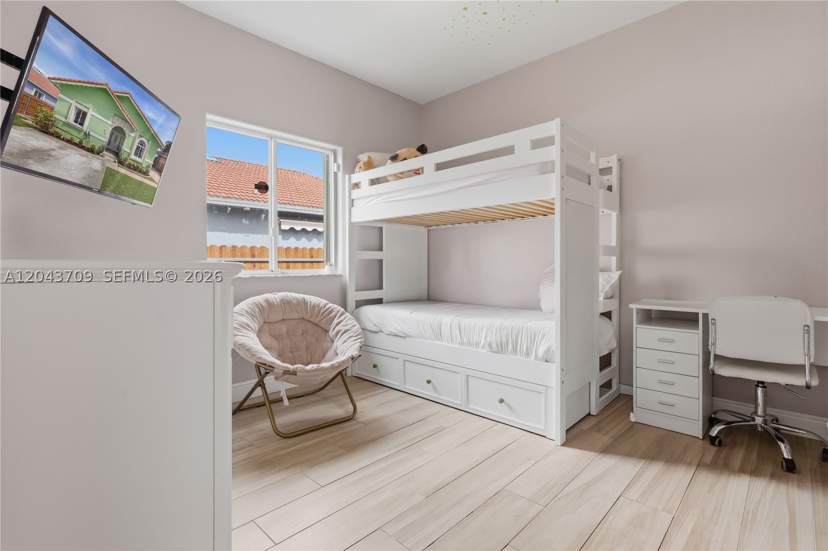 TENNESSEE ESTATES - Residential