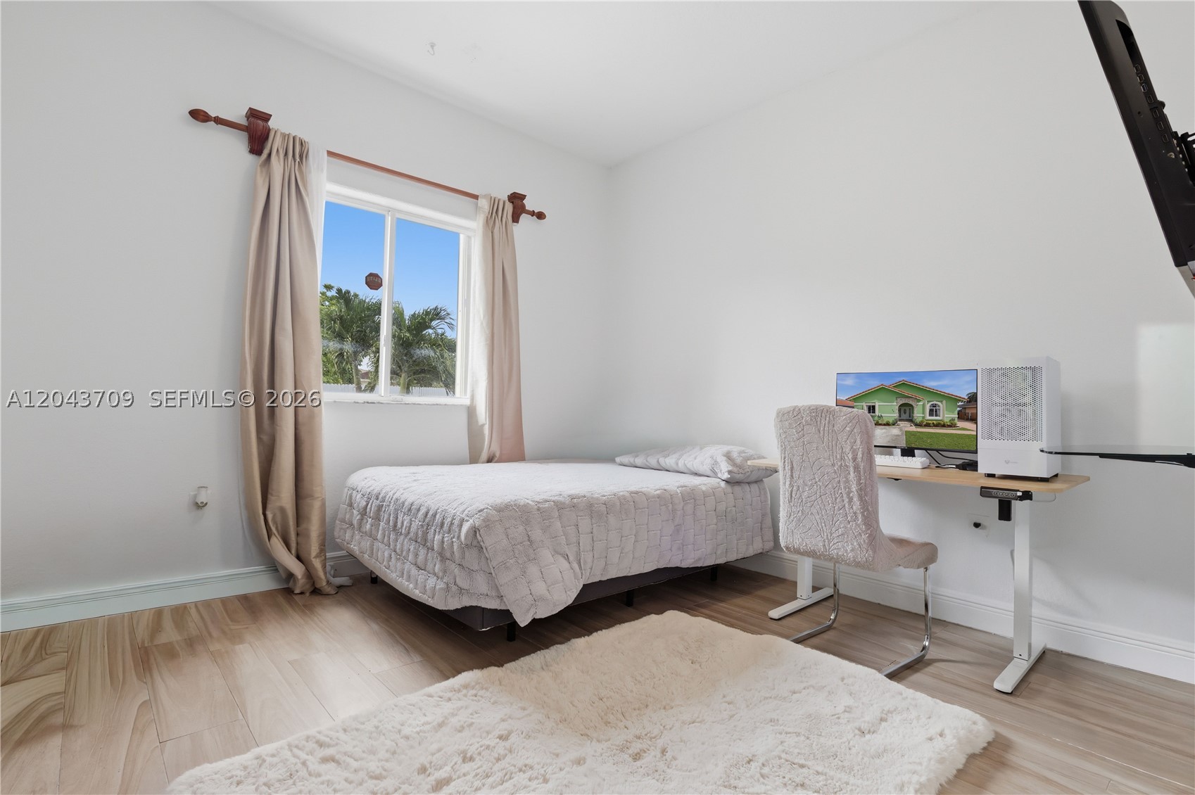 TENNESSEE ESTATES - Residential