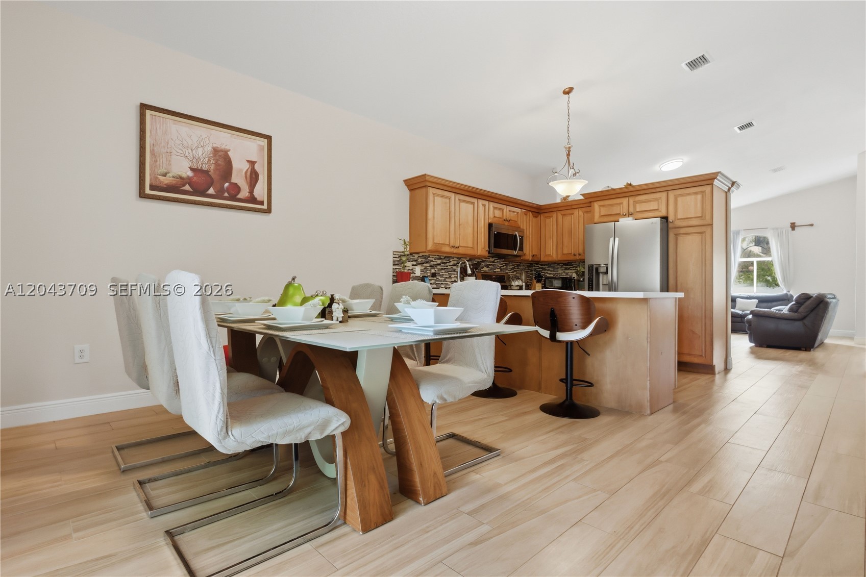 TENNESSEE ESTATES - Residential