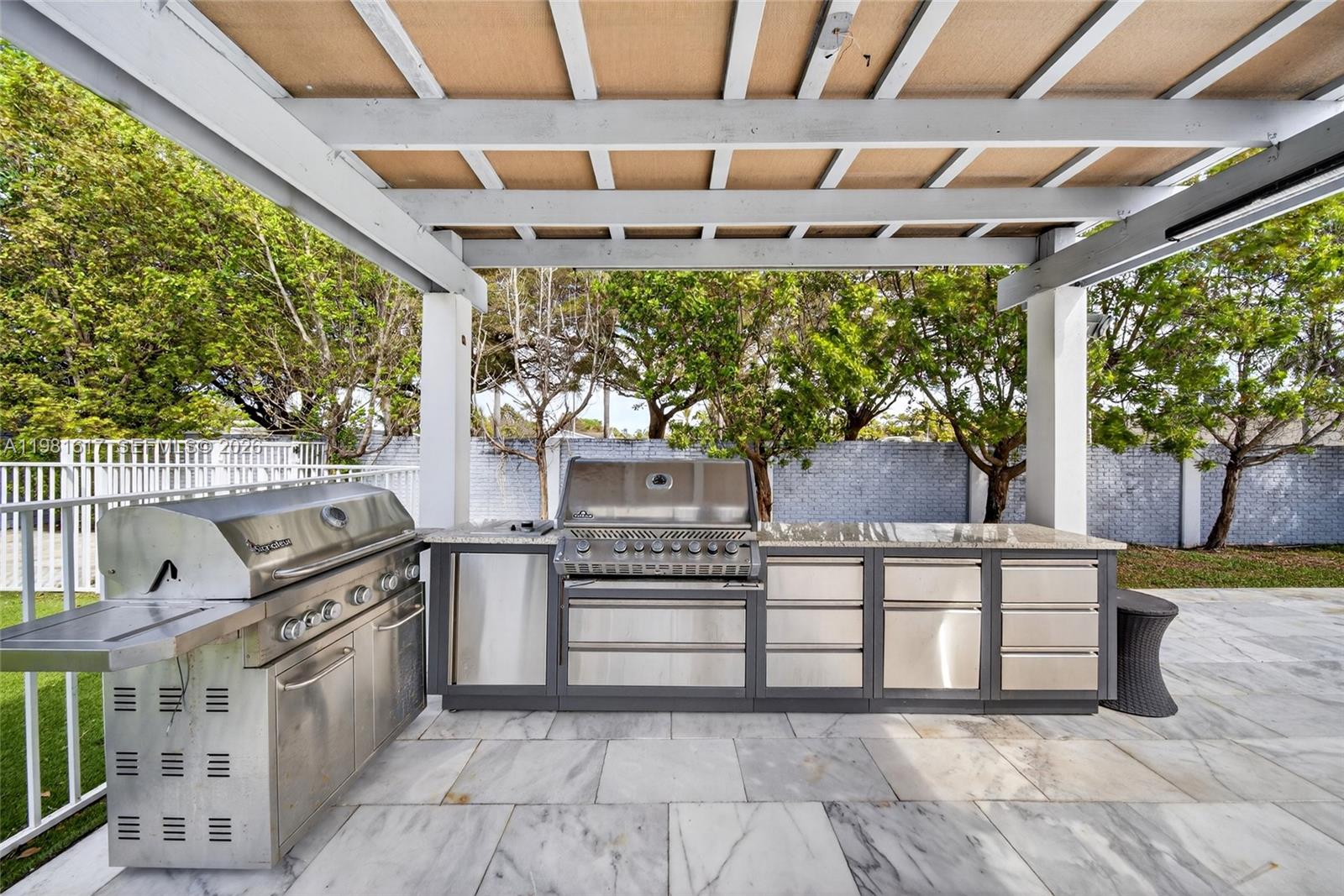 PINE MEADOWS ESTATES - Residential