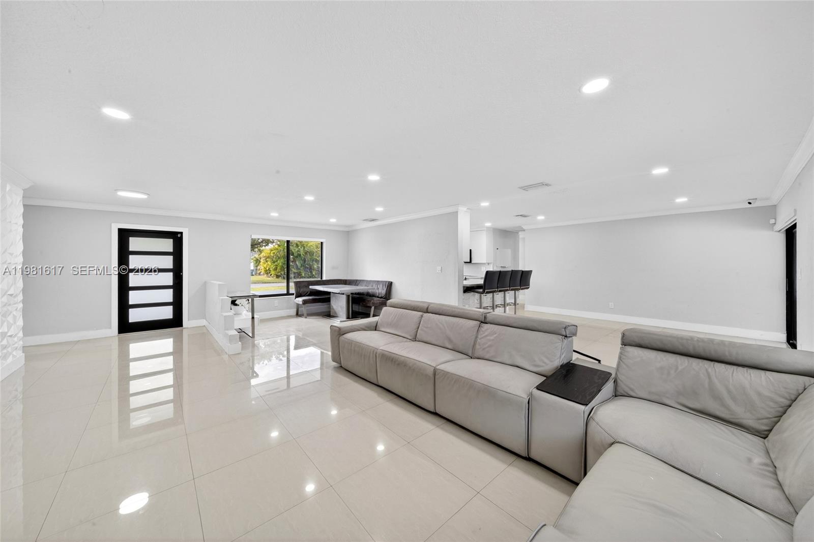 PINE MEADOWS ESTATES - Residential