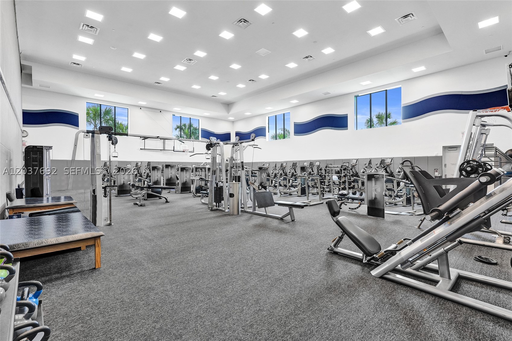 METES AND BOUNDS - Residential Lease