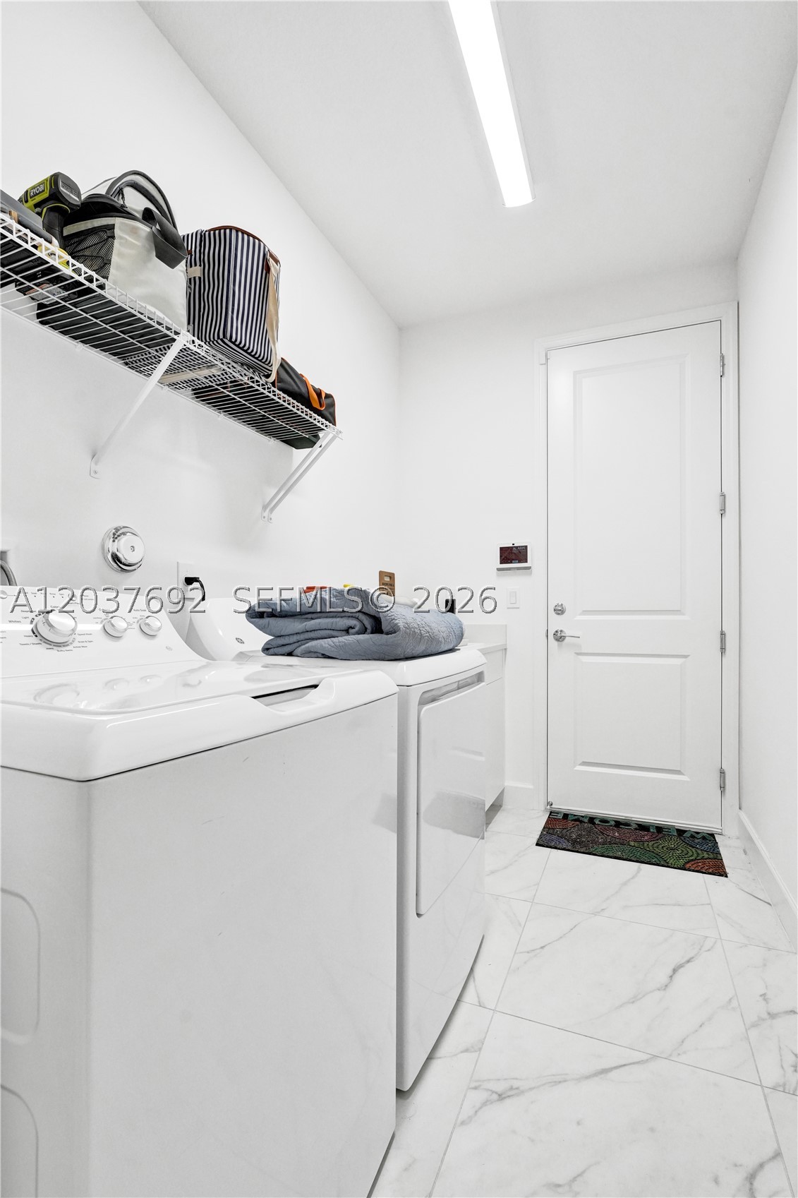 METES AND BOUNDS - Residential Lease