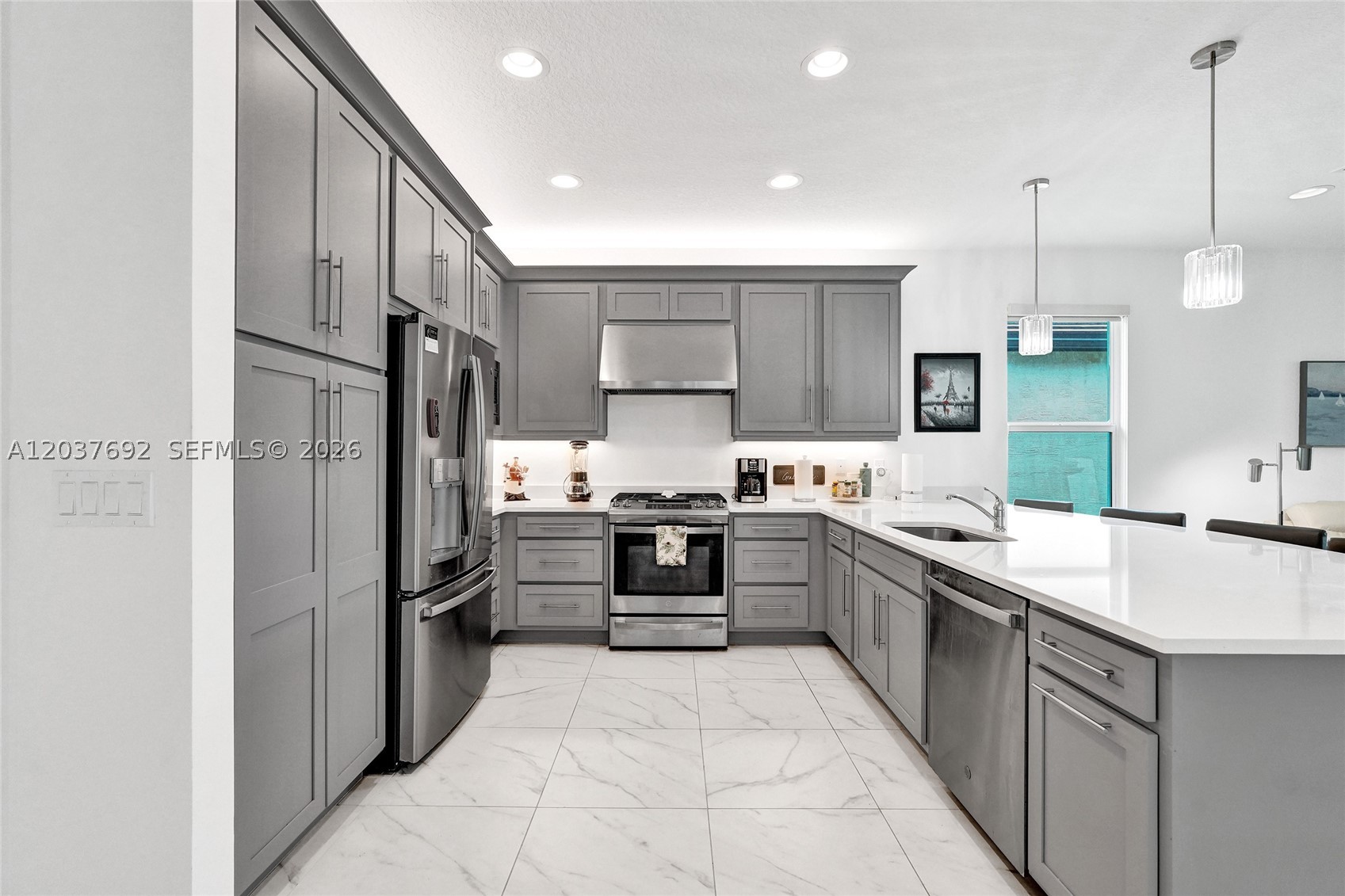 METES AND BOUNDS - Residential Lease