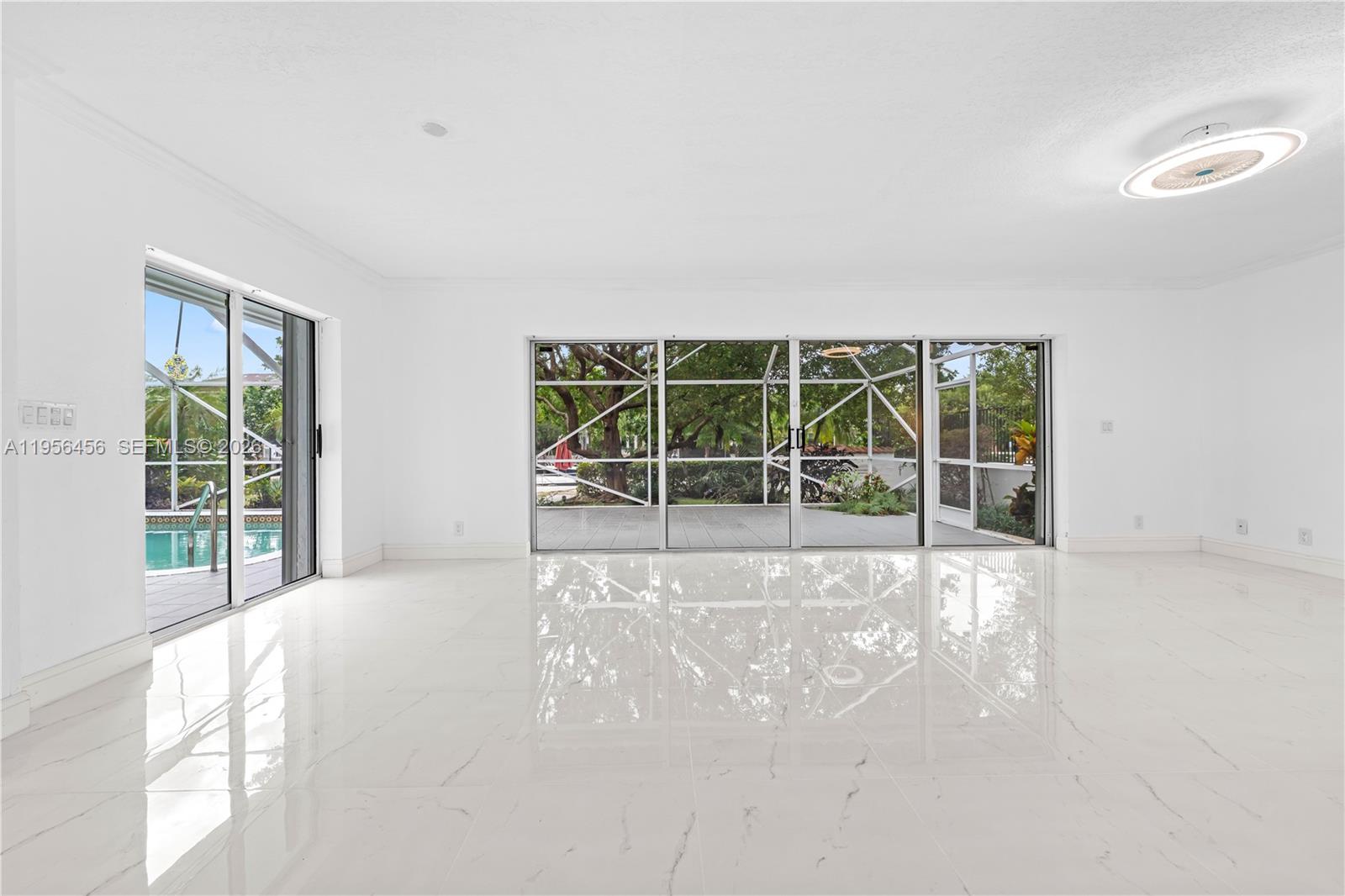 VENICE RESUB OF BLKS 5 & - Residential