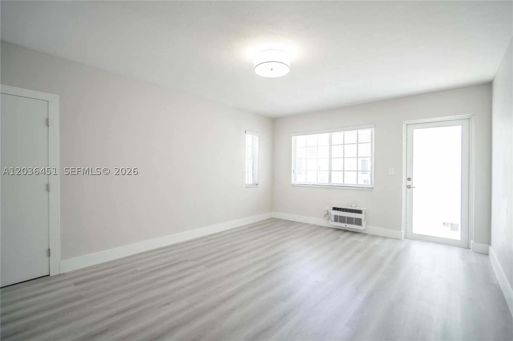 FLAMINGO TERR ADDN - Residential Lease
