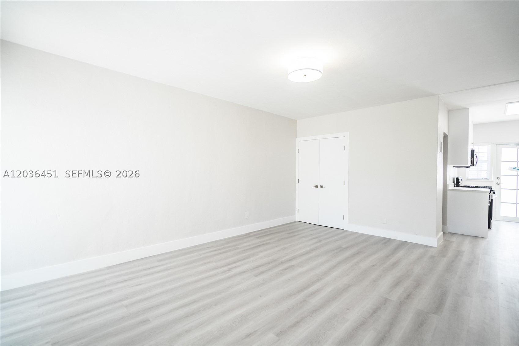 FLAMINGO TERR ADDN - Residential Lease