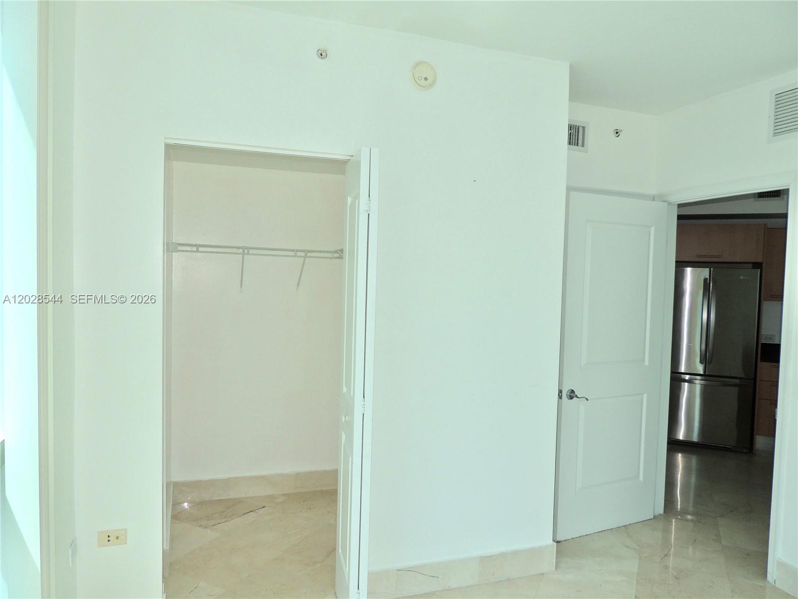PLATINUM CONDO - Residential Lease