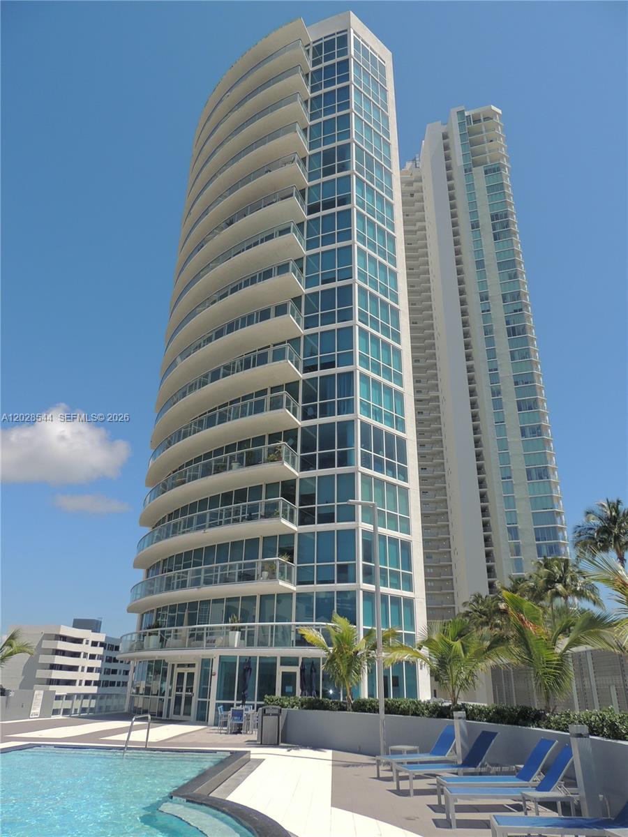 PLATINUM CONDO - Residential Lease
