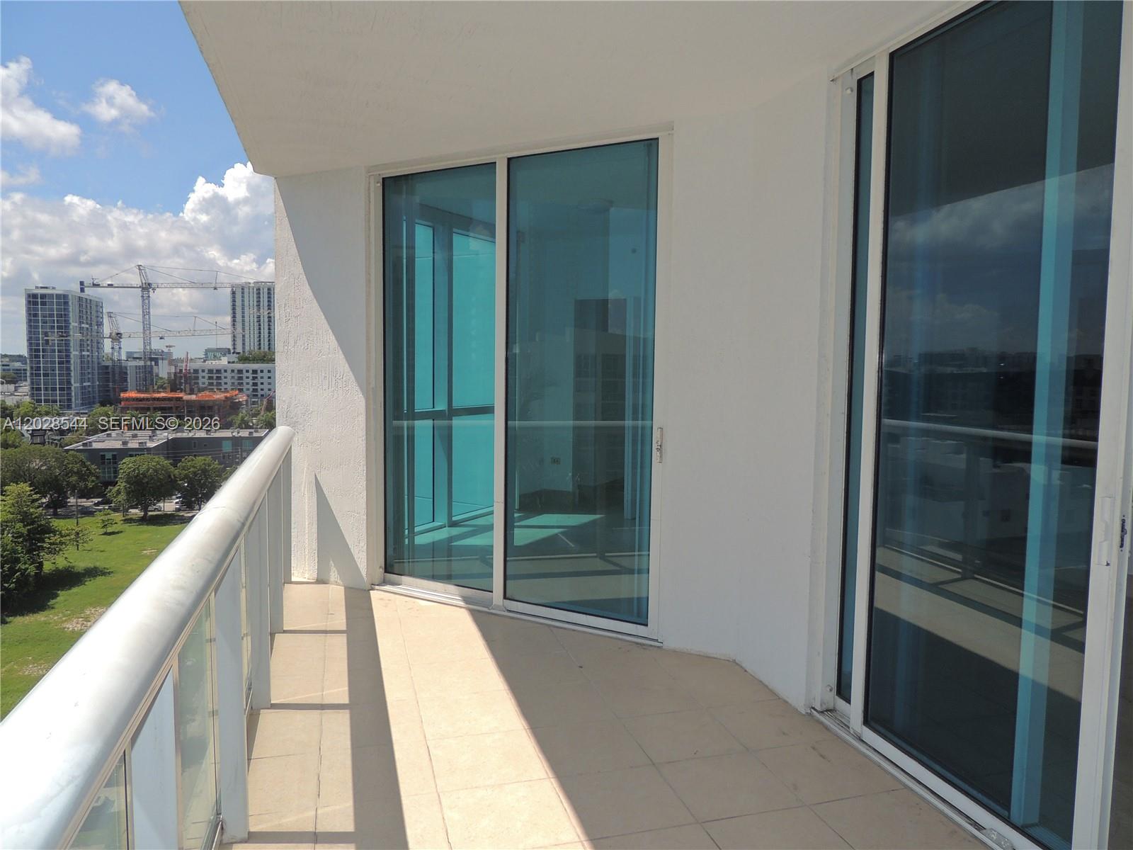 PLATINUM CONDO - Residential Lease