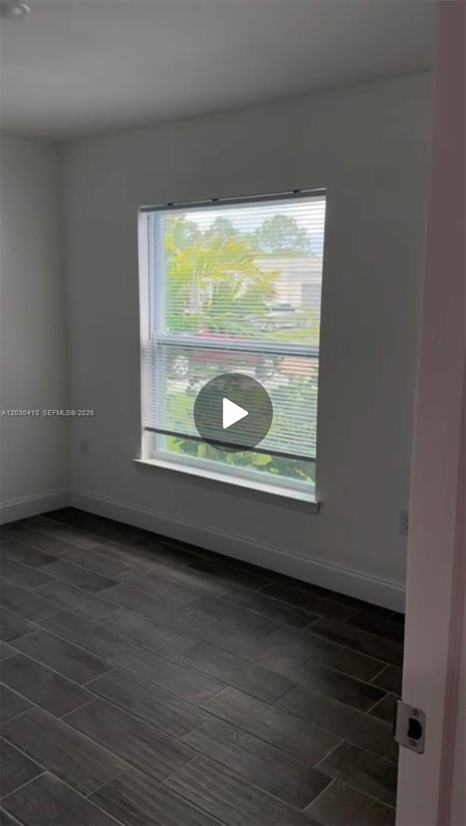 LEHIGH ESTATES - Residential Income